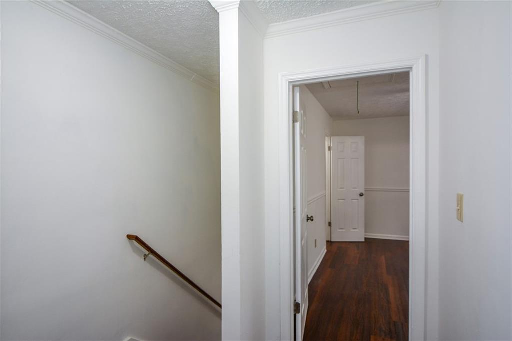 ROBINWOOD - Residential