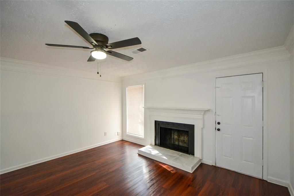 ROBINWOOD - Residential