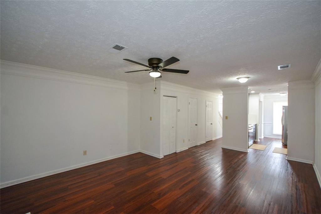 ROBINWOOD - Residential