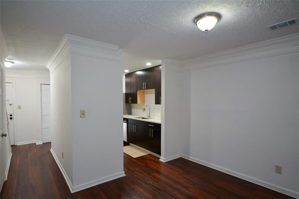 ROBINWOOD - Residential