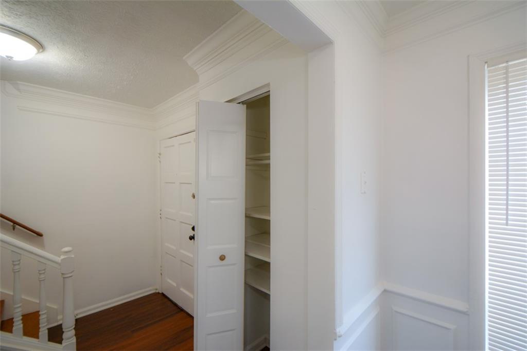 ROBINWOOD - Residential