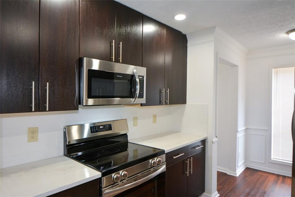 ROBINWOOD - Residential