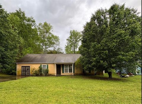 3040 Garnet Way Atlanta GA 30349