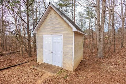 A home in Mcdonough