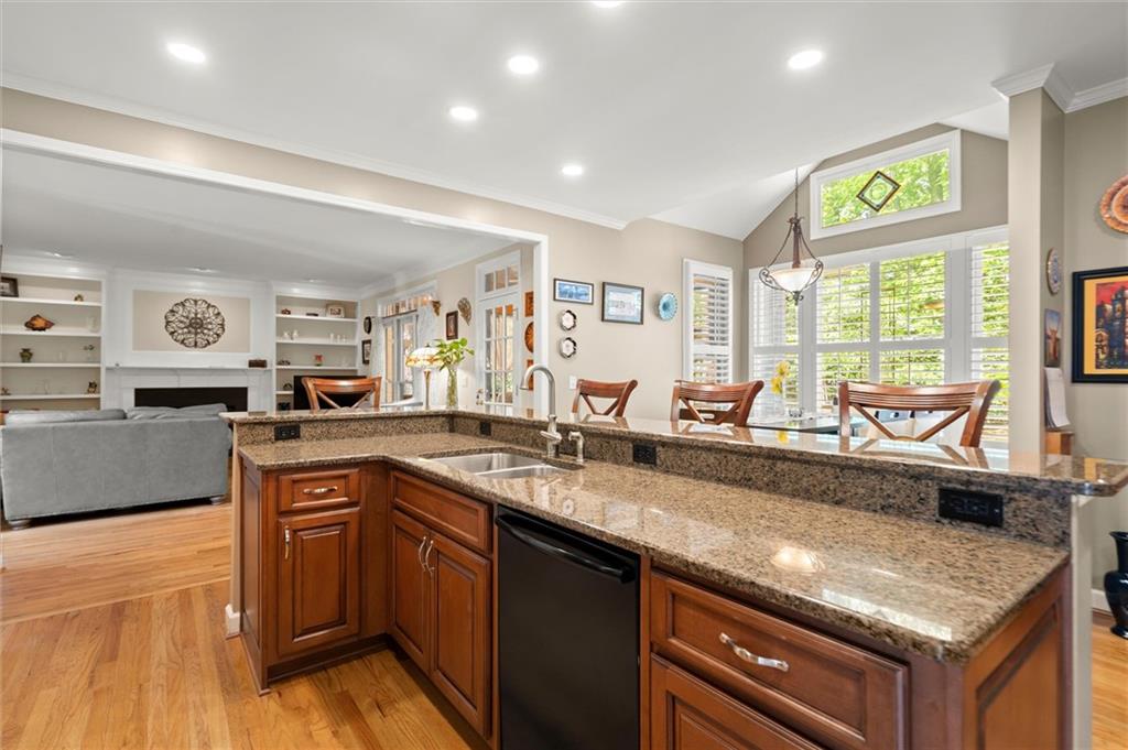 11060 Pennbrooke Crossing, Johns Creek, Georgia image 6