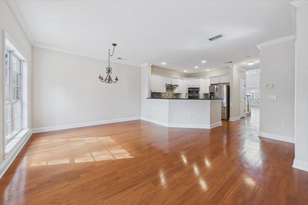 5010 Lexington Drive