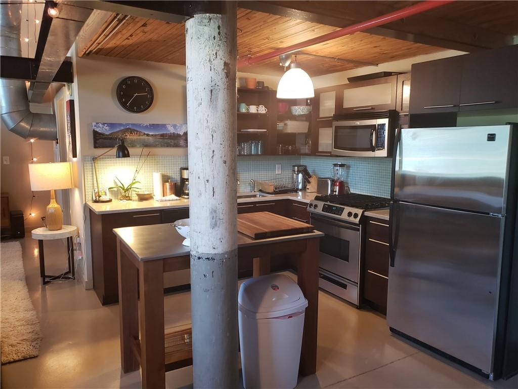 STACKS FULTON COTTON MILL LOFTS - Residential Lease