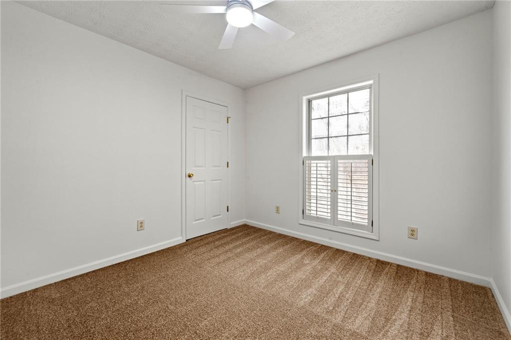 11853 Harbour Town Parkway, Fayetteville, Georgia image 25