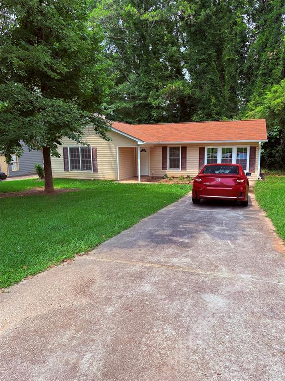 *Financing available* Perfect Starter Home with Modern Upgrades and Bonus Flex Space! Welcome to your future home! This charming 3-bedroom, 2-bathroom gem is perfect for first-time buyers looking for comfort, style, and peace of mind. Step inside to a bright and welcoming space that includes a versatile flex room-ideal for a home office, playroom, or guest space as your needs grow. You'll love the modern kitchen, complete with stainless steel appliances, making meal prep a breeze. Plus, big-ticket updates like a brand-new roof and new HVAC system mean less worry and more savings-so you can focus on enjoying your new home. With a smart layout, updated features, and room to make it your own, this home is the ideal place to start your homeownership journey. Come see it today before it's gone. Next to Rex Park and Recreational Center, Walmart, Southlake Mall, and 75/675. Gas water heater and fireplace. Electric Stove. No SPD.