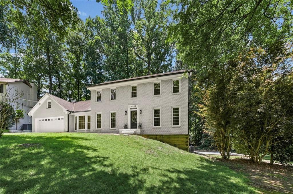 1511 Summerset Drive