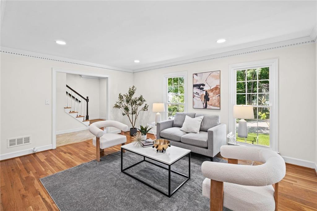 1511 Summerset Drive