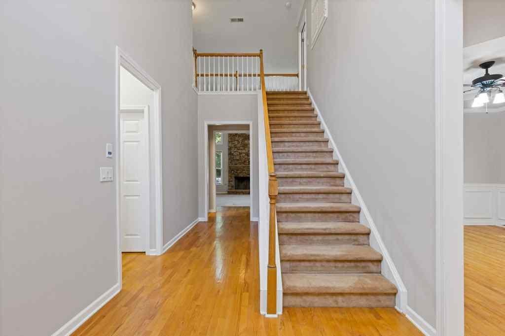 444 Brights Way