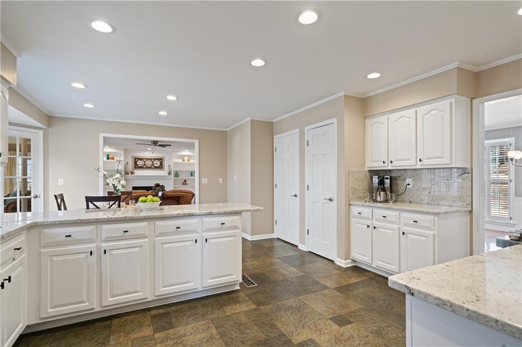 4335 Halifax Terrace, Roswell, Georgia image 22