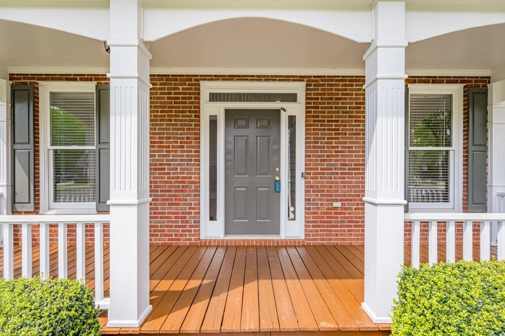 1611 Threepine Place