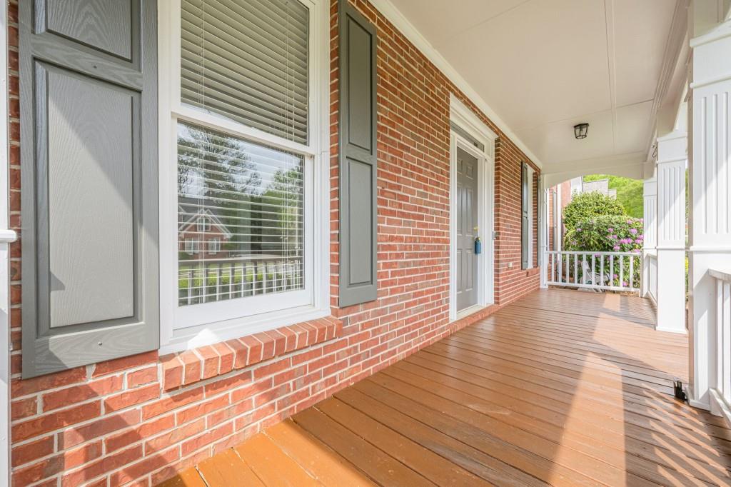 1611 Threepine Place