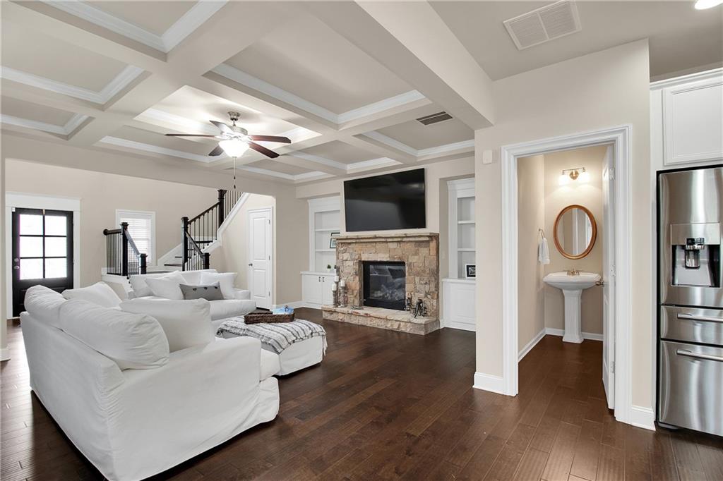 3000 Smyrna Grove Drive, Smyrna, Georgia image 9