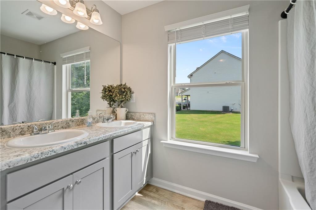 Foothills at Rydal - Residential