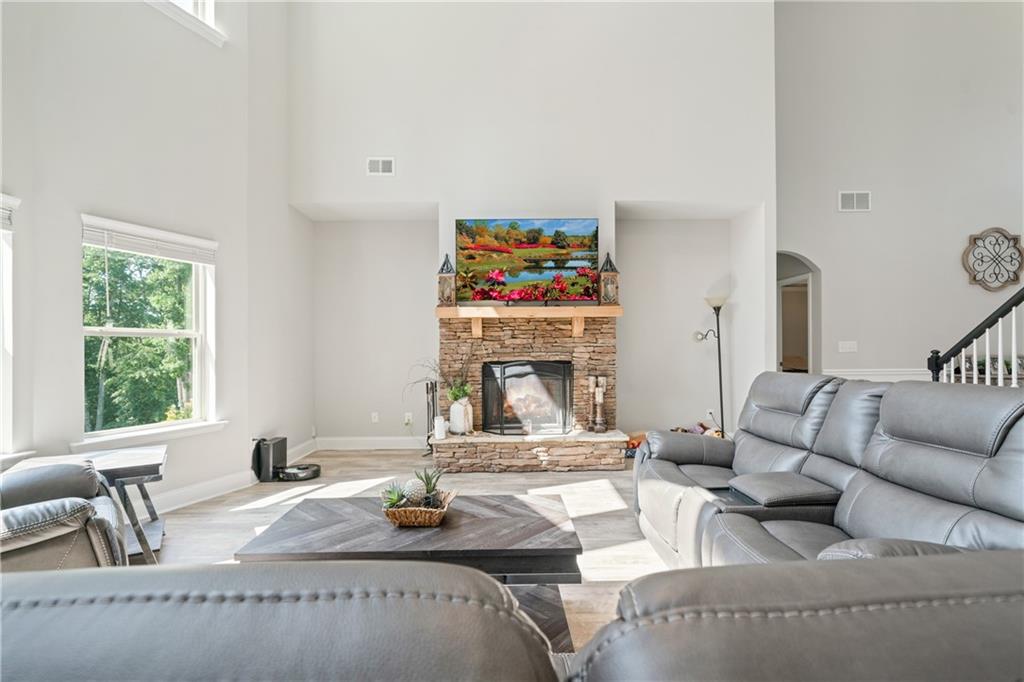 Foothills at Rydal - Residential