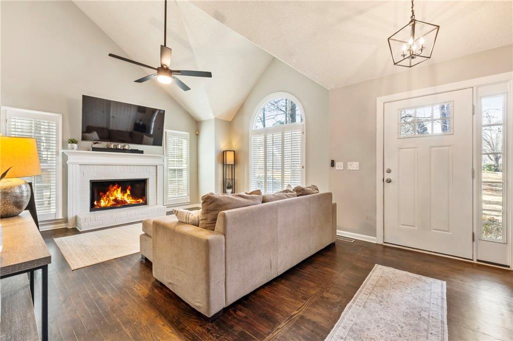 7665 Brentwood Court