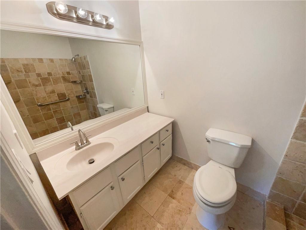6606 Autumn Trace Drive, Peachtree Corners, Georgia image 7
