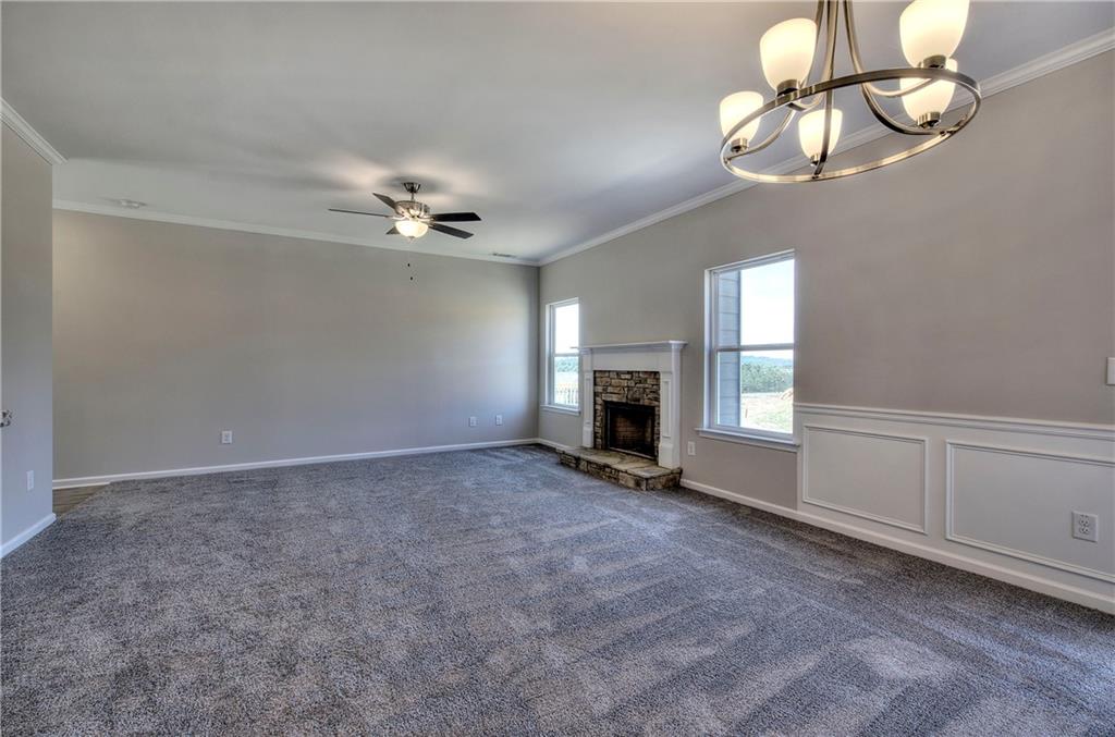266 Eva Way NE