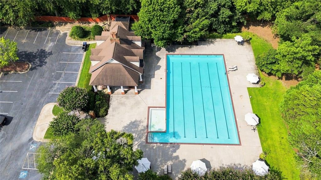 3183 Champion Court SW