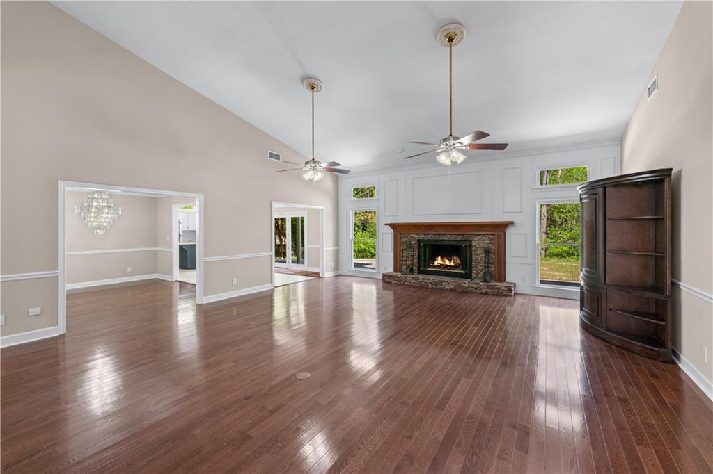 2320 Copper Trail Lane, Buford, Georgia image 11