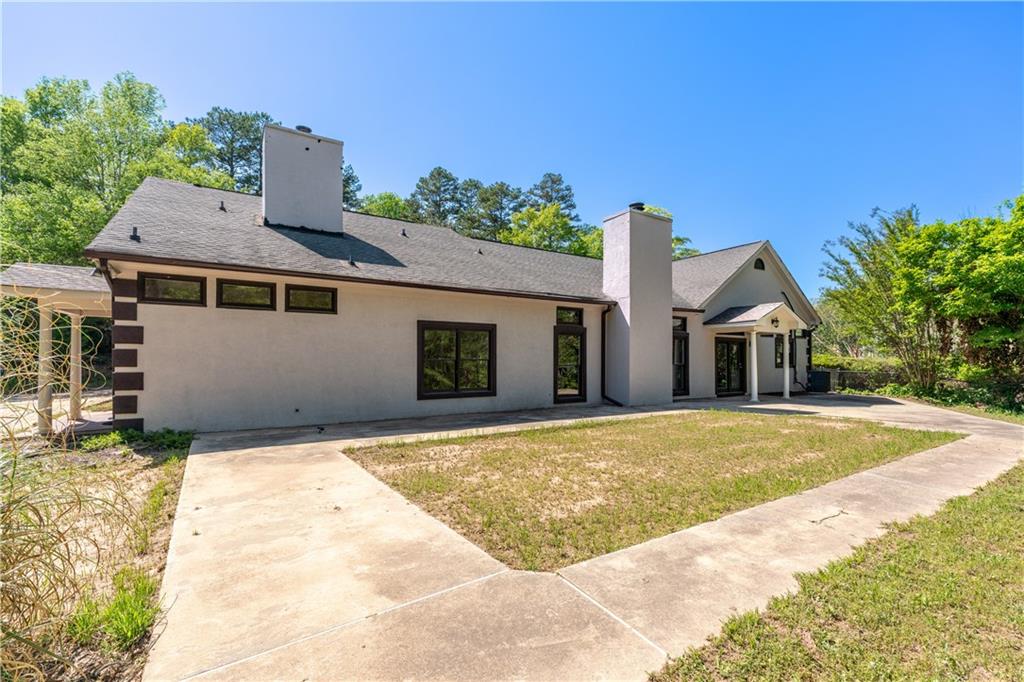 2320 Copper Trail Lane, Buford, Georgia image 26