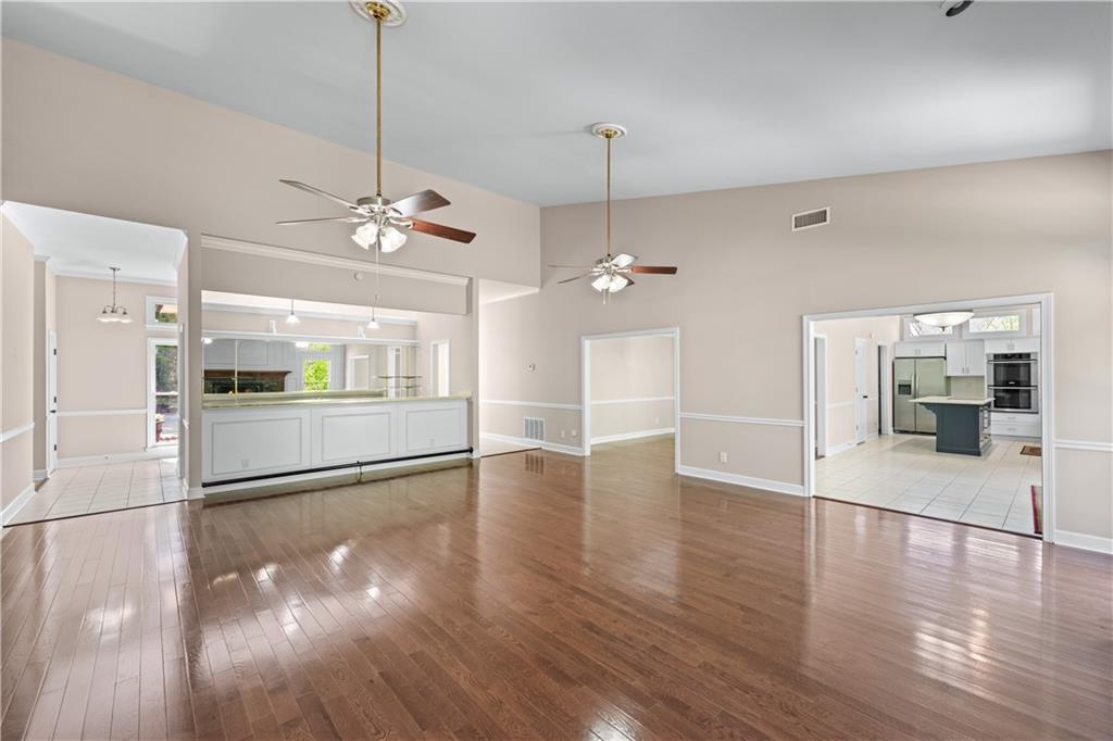 2320 Copper Trail Lane, Buford, Georgia image 9