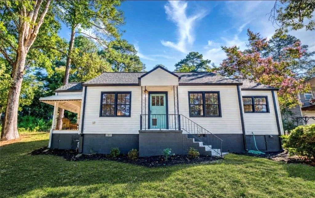 2483 Lakeshore Dr, Conyers, GA, 30012