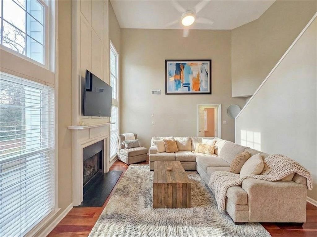 5028 Bright Hampton Drive SE