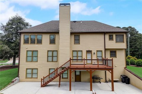 A home in Powder Springs