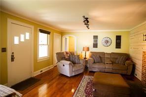 4299 E Cherokee Drive