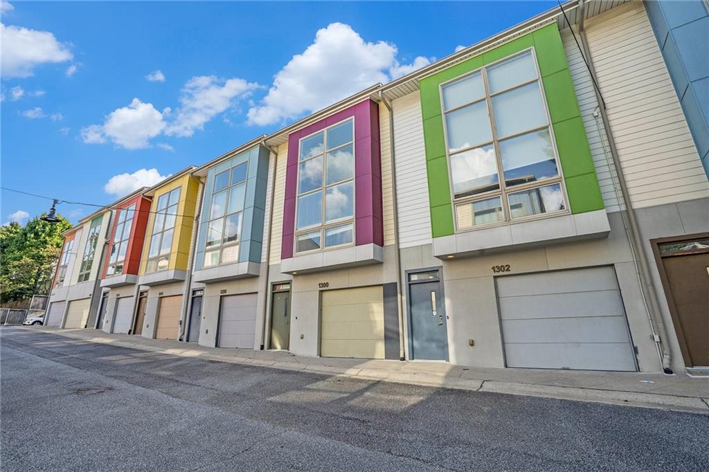 1300 Noguchi Mews NW