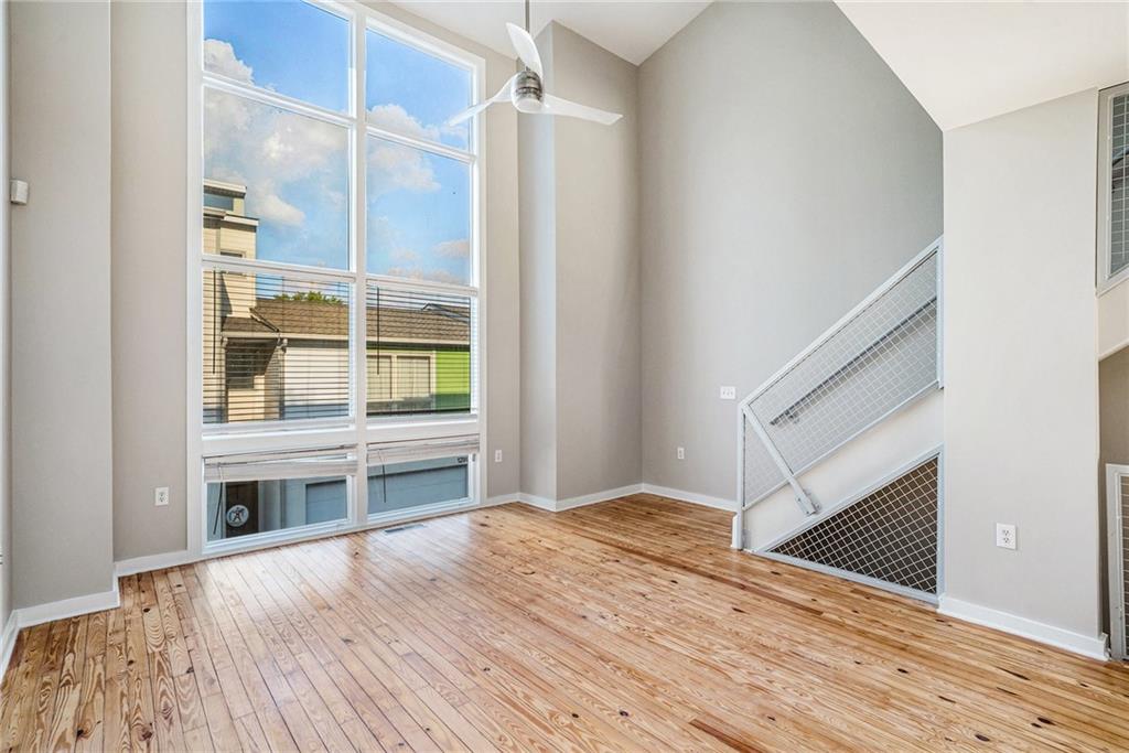 1300 Noguchi Mews NW