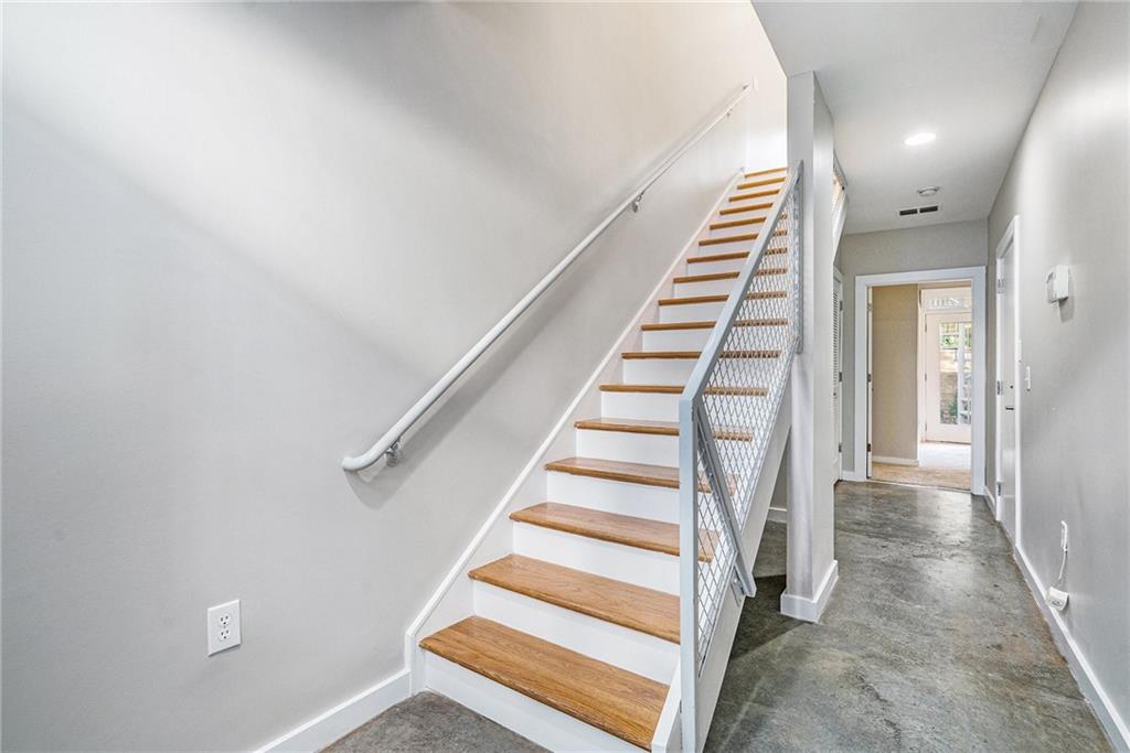 1300 Noguchi Mews NW