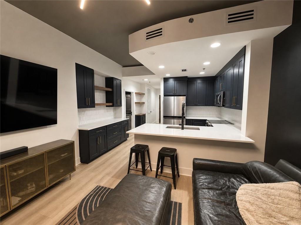 855 Peachtree Street NE 2210