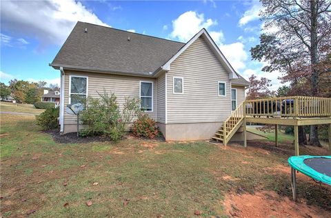 A home in Cartersville