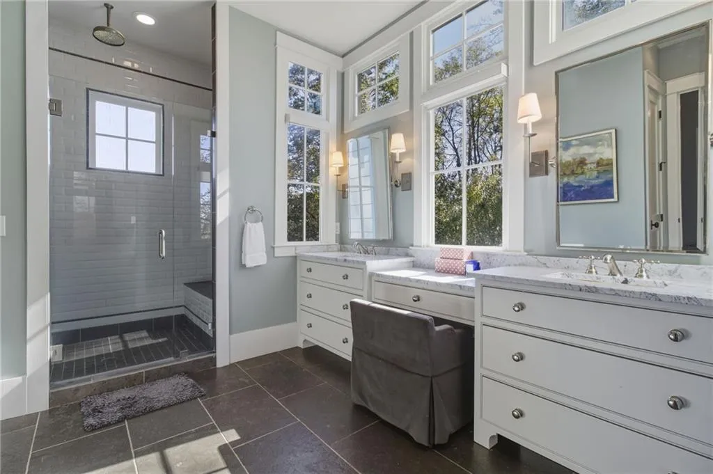 Roswell, Georgia 30075, United States, 5 Bedrooms Bedrooms, ,4 BathroomsBathrooms,Residential,Active,240853