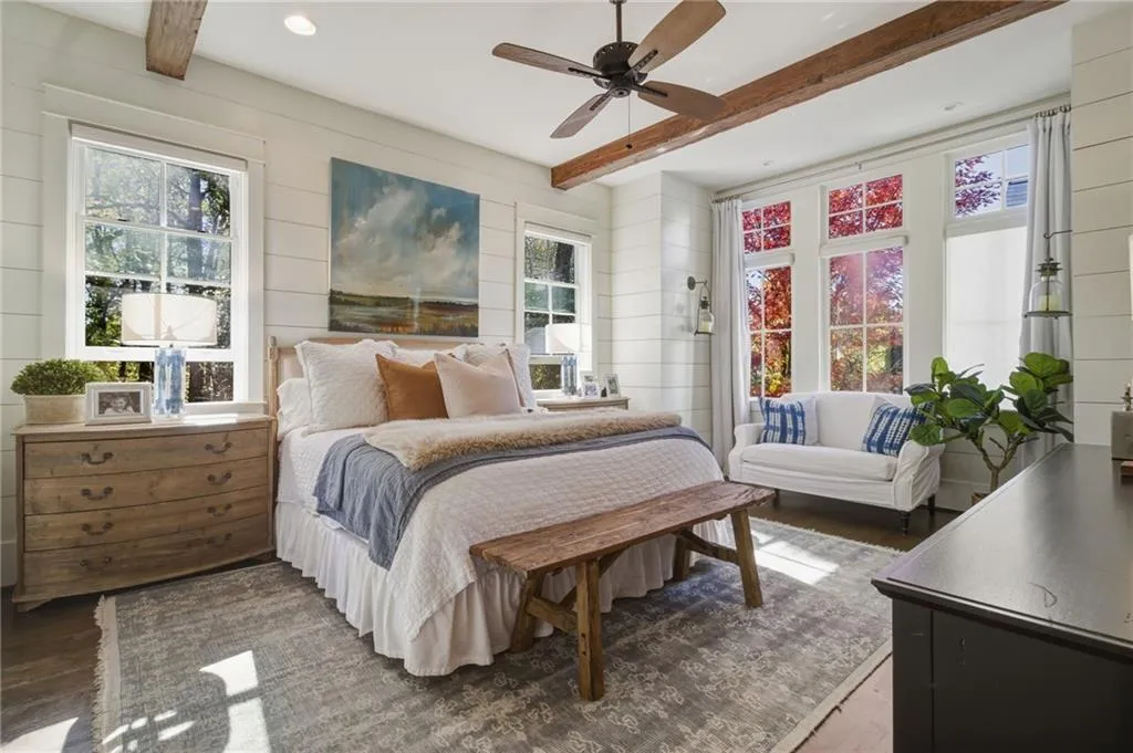 Roswell, Georgia 30075, United States, 5 Bedrooms Bedrooms, ,4 BathroomsBathrooms,Residential,Active,240853