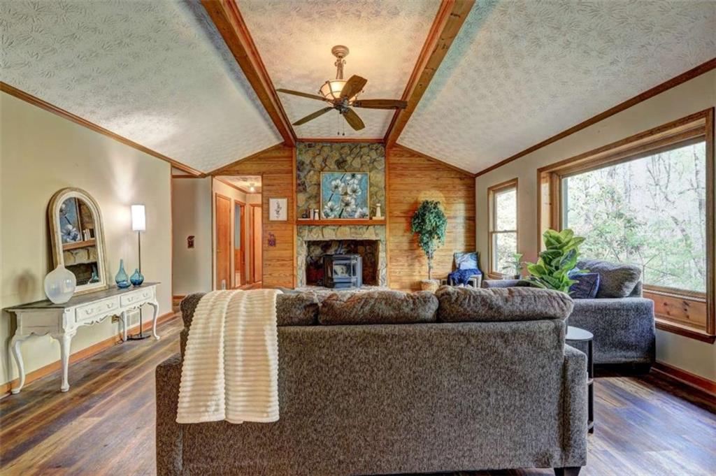 3452 Monica Lane SW