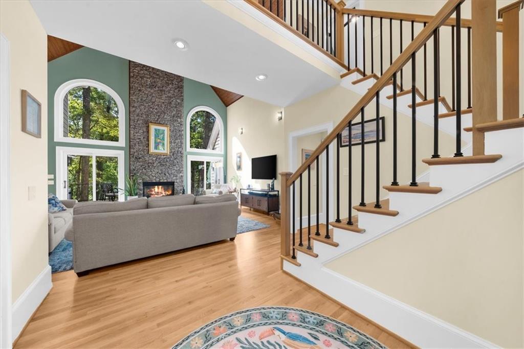 Bay Colony - Residential