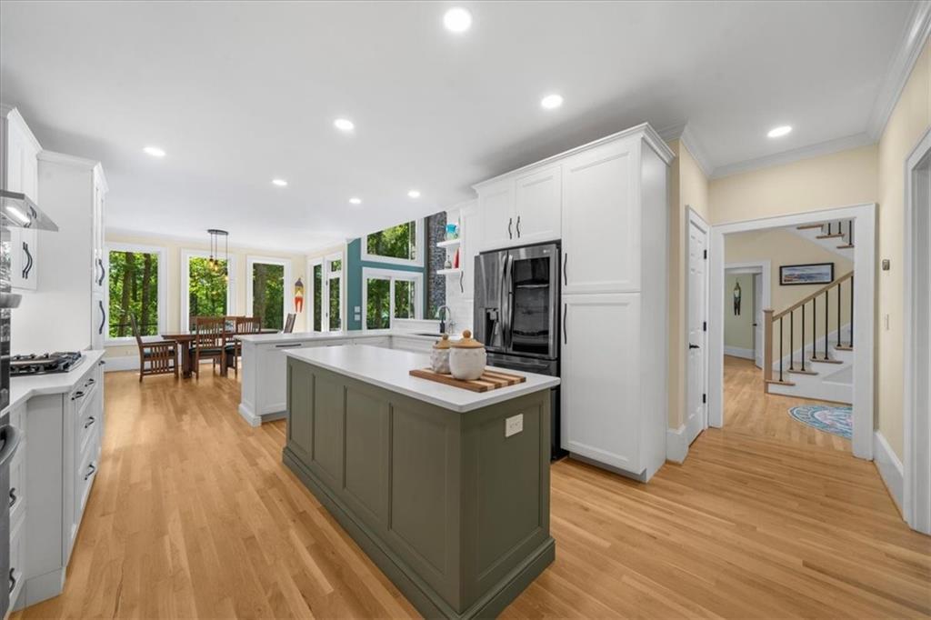 Bay Colony - Residential
