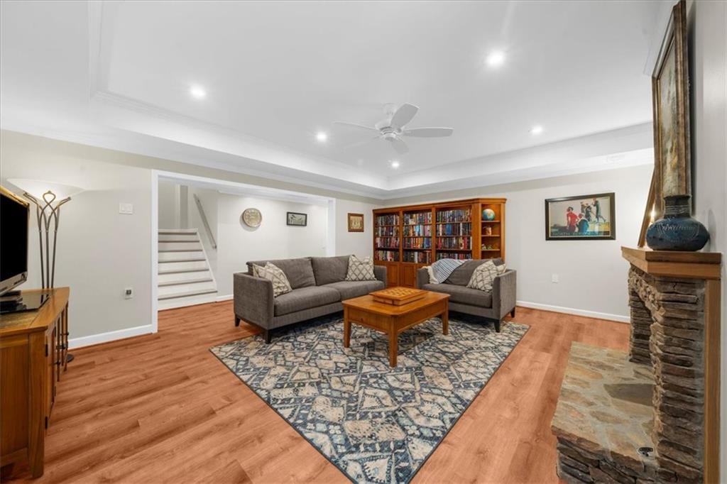 Bay Colony - Residential