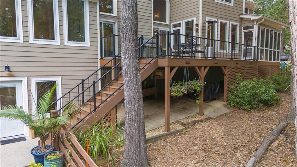 Bay Colony - Residential