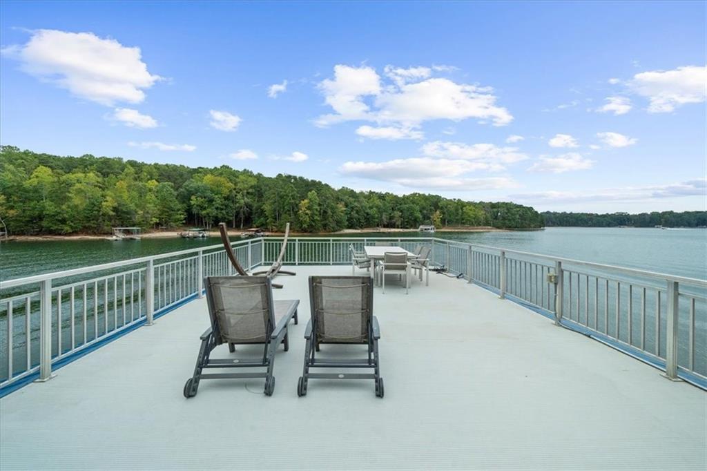 Bay Colony - Residential