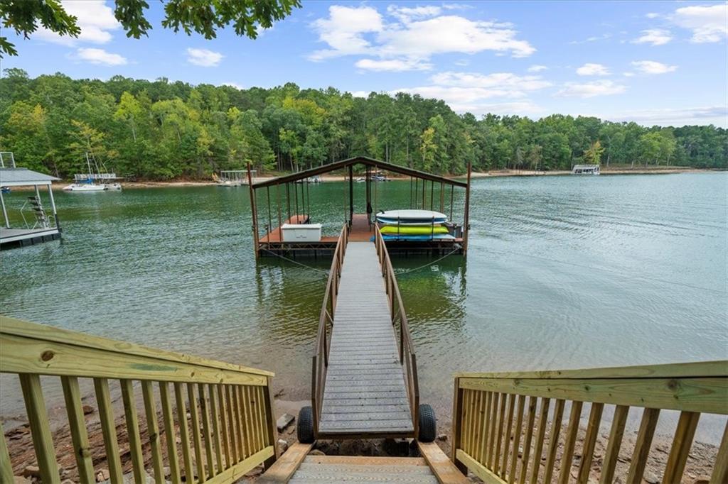 Bay Colony - Residential