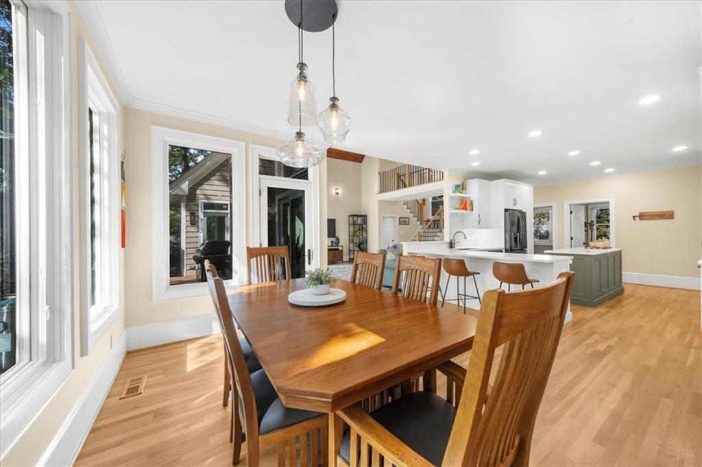 Bay Colony - Residential