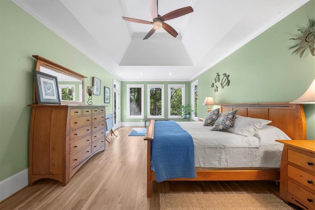 Bay Colony - Residential