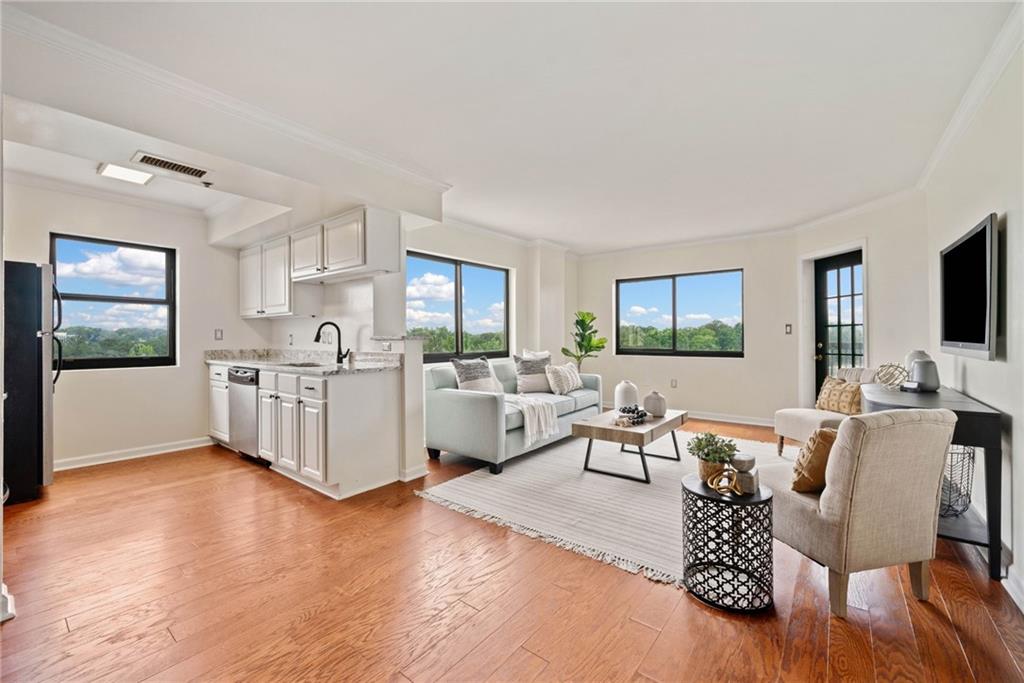 795 Hammond Drive 808